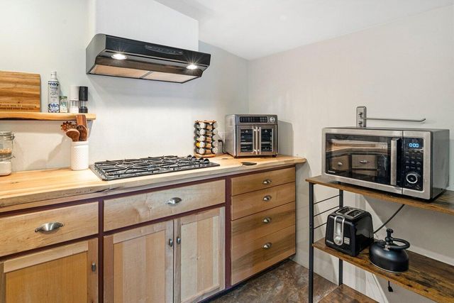 10001 SW Geneva View Road, Terrebonne, OR 97760