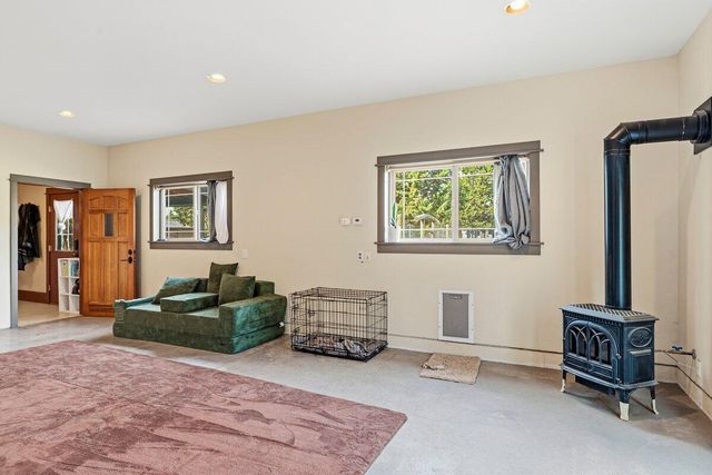 10001 SW Geneva View Road, Terrebonne, OR 97760