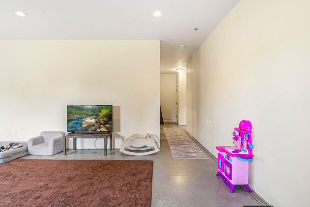 10001 SW Geneva View Road, Terrebonne, OR 97760