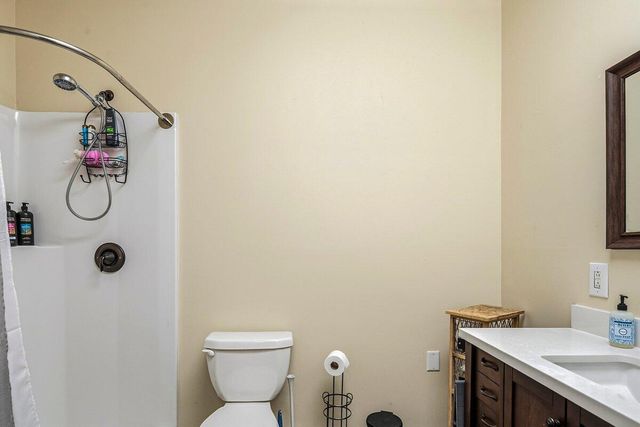 10001 SW Geneva View Road, Terrebonne, OR 97760