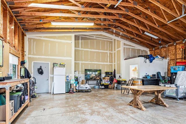 10001 SW Geneva View Road, Terrebonne, OR 97760