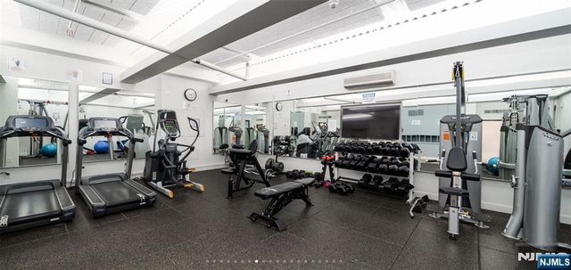 250 Gorge Road 28-I, Cliffside Park, NJ 07010