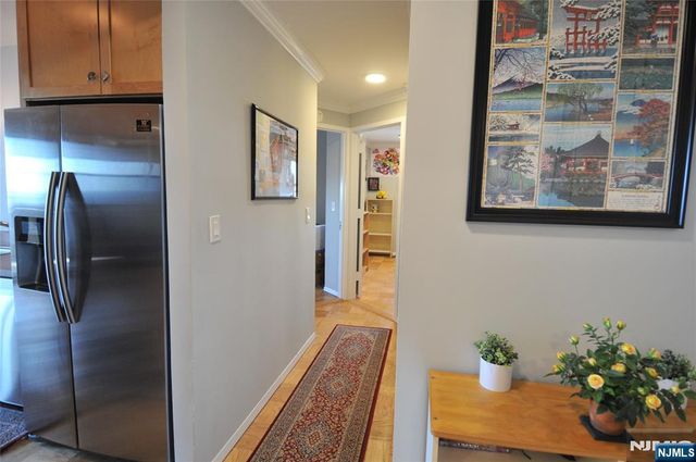 250 Gorge Road 28-I, Cliffside Park, NJ 07010
