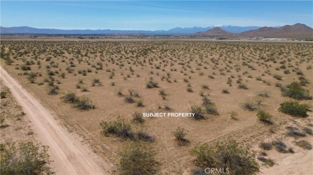 46330404 Earlimart, Apple Valley, CA 92307
