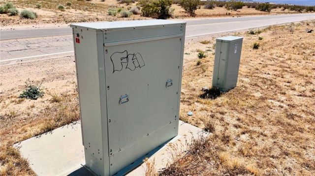 46330404 Earlimart, Apple Valley, CA 92307