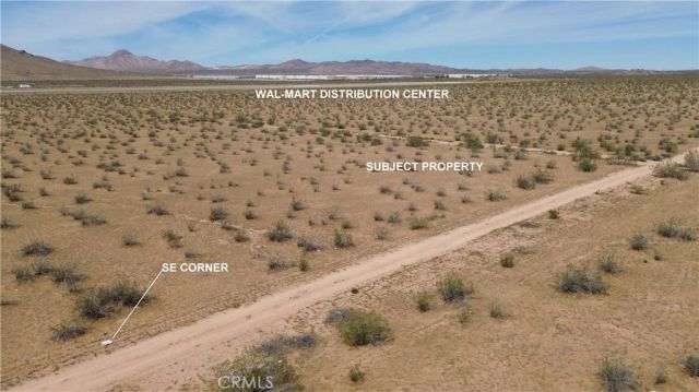 46330404 Earlimart, Apple Valley, CA 92307