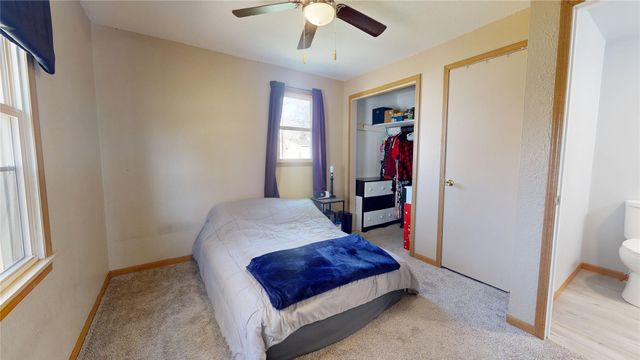 504 E 21st Street S, Newton, IA 50208