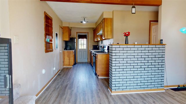 504 E 21st Street S, Newton, IA 50208