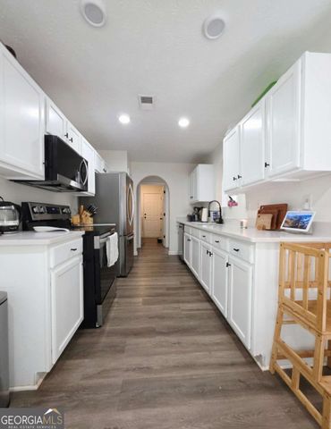 4428 James Wade Drive, Snellville, GA 30039
