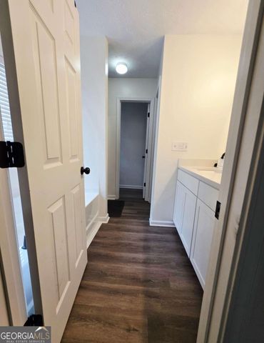 4428 James Wade Drive, Snellville, GA 30039