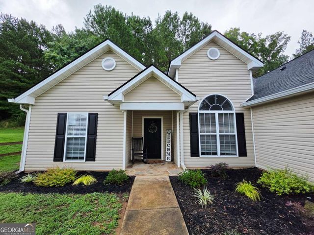 4428 James Wade Drive, Snellville, GA 30039