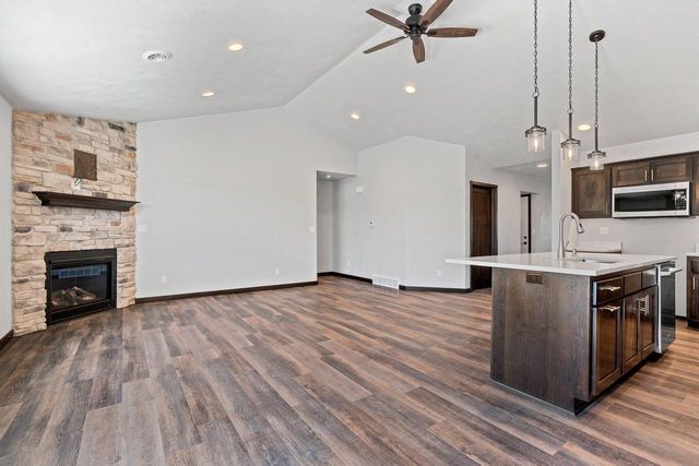 2510 Stoney Brook COURT, Manitowoc, WI 54220