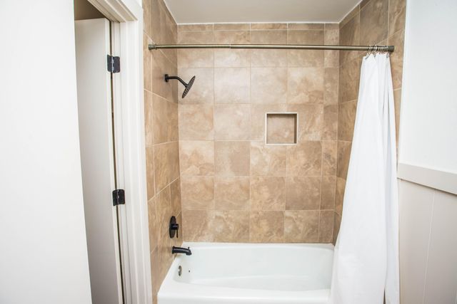 7903 Aberdeen Avenue, Lubbock, TX 79424