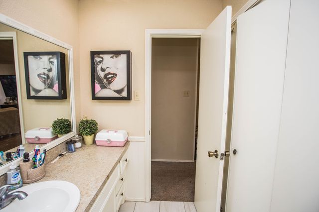 7903 Aberdeen Avenue, Lubbock, TX 79424