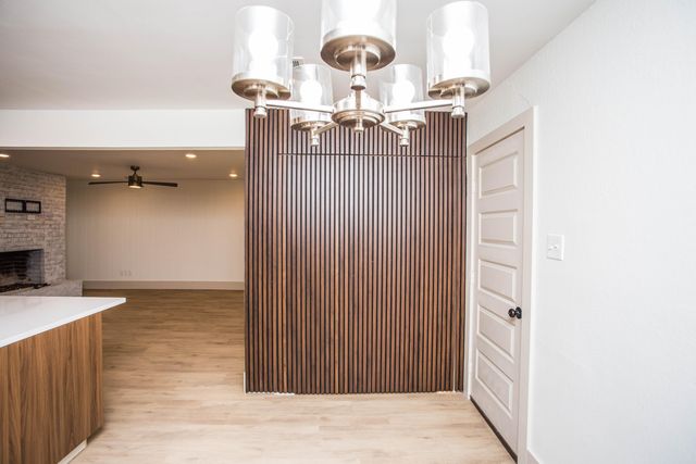 7903 Aberdeen Avenue, Lubbock, TX 79424