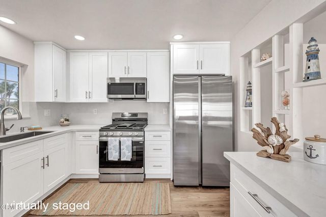 1313 N Crestlane Place, Anaheim, CA 92805