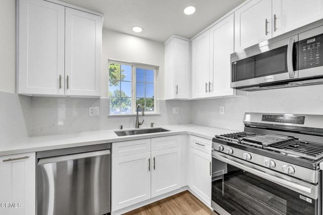 1313 N Crestlane Place, Anaheim, CA 92805