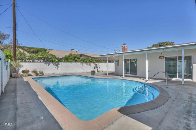 1313 N Crestlane Place, Anaheim, CA 92805