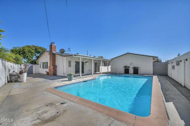 1313 N Crestlane Place, Anaheim, CA 92805