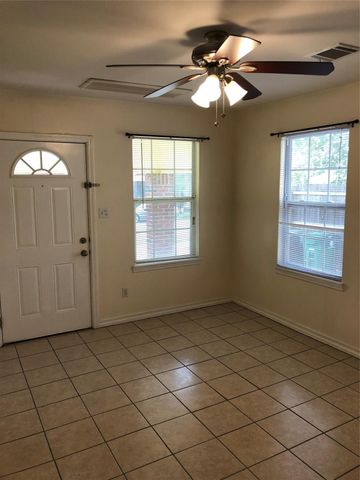 4927 Leeland Street, Houston, TX 77023