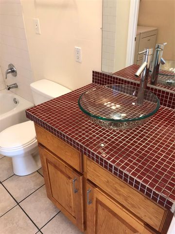 4927 Leeland Street, Houston, TX 77023