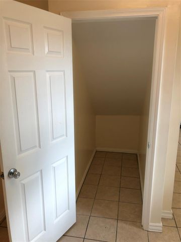 4927 Leeland Street, Houston, TX 77023