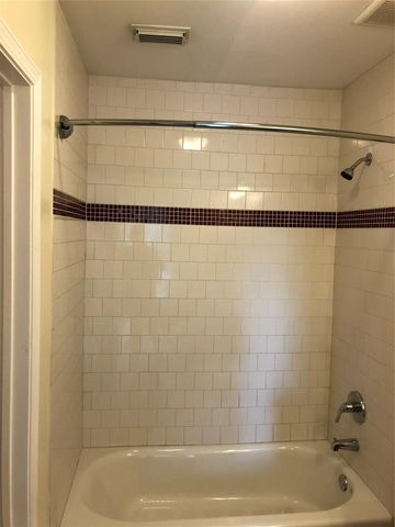 4927 Leeland Street, Houston, TX 77023