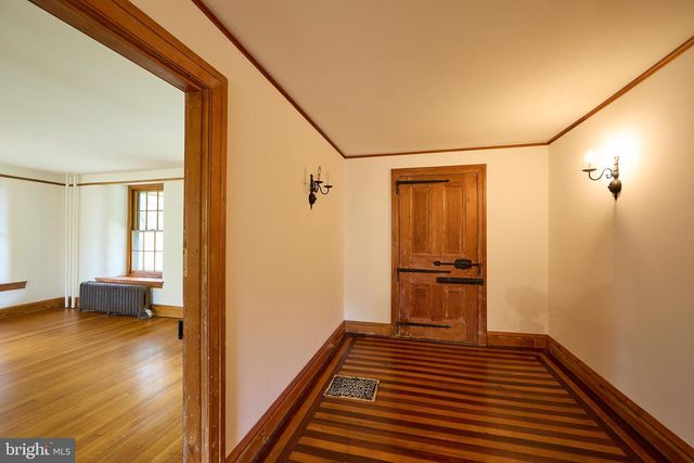 702 LENAPE RD, West Chester, PA 19382