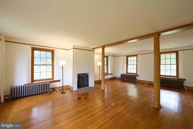 702 LENAPE RD, West Chester, PA 19382