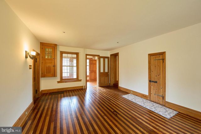 702 LENAPE RD, West Chester, PA 19382