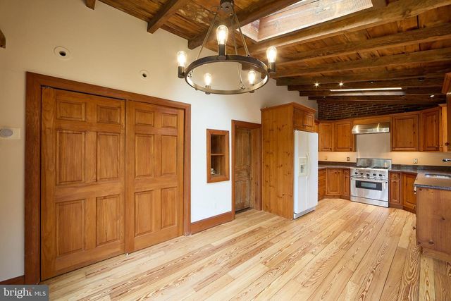 702 LENAPE RD, West Chester, PA 19382