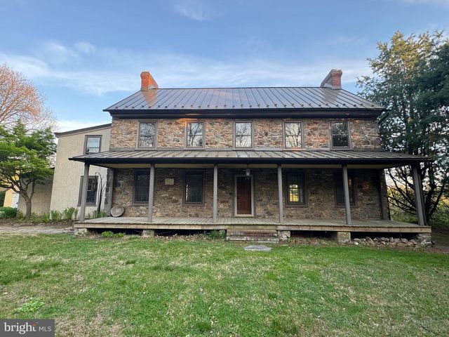702 LENAPE RD, West Chester, PA 19382