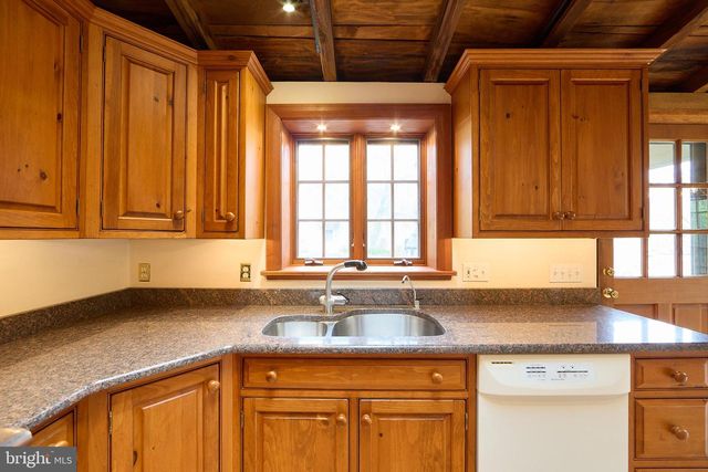 702 LENAPE RD, West Chester, PA 19382