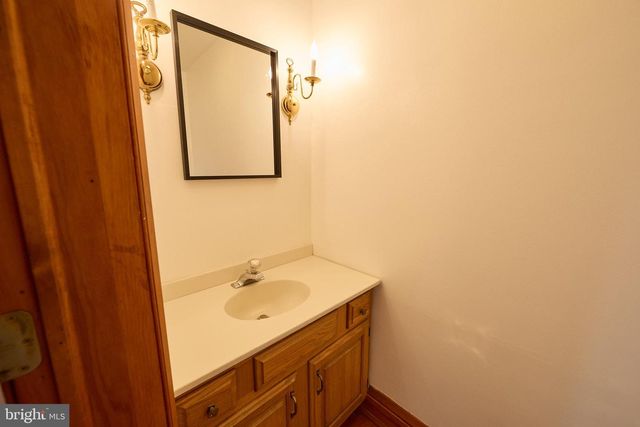 702 LENAPE RD, West Chester, PA 19382