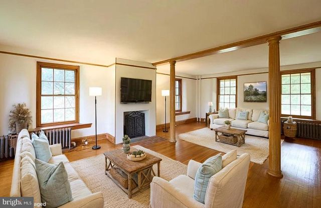702 LENAPE RD, West Chester, PA 19382