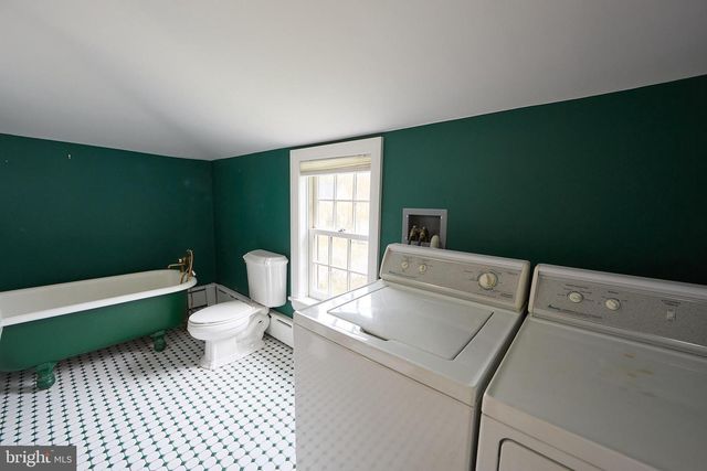 702 LENAPE RD, West Chester, PA 19382