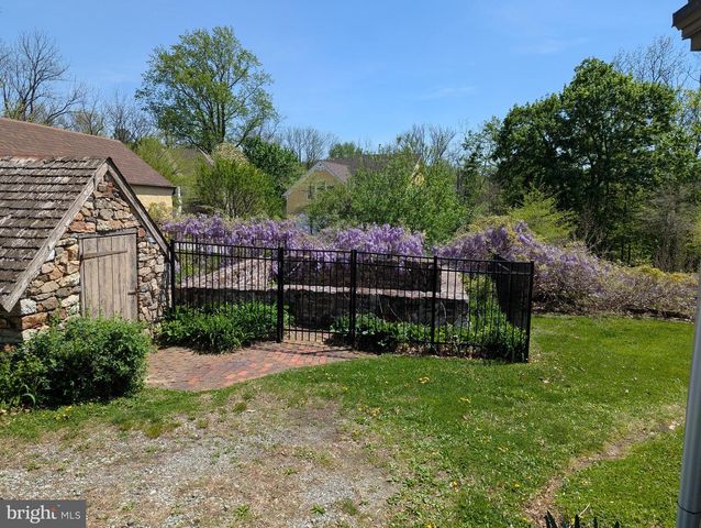 702 LENAPE RD, West Chester, PA 19382