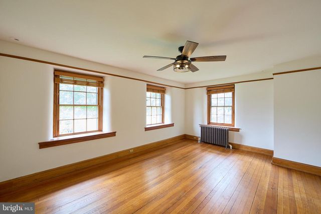 702 LENAPE RD, West Chester, PA 19382