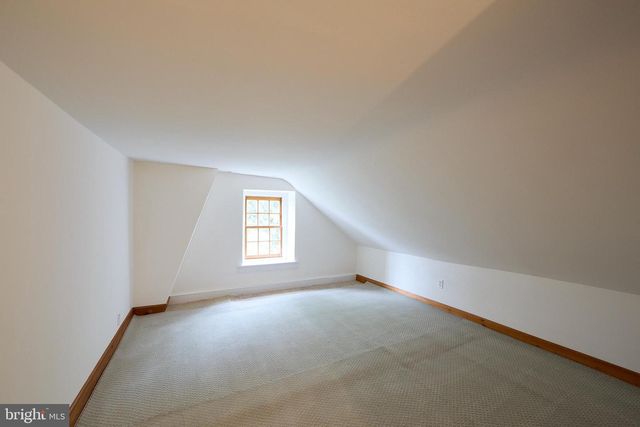 702 LENAPE RD, West Chester, PA 19382