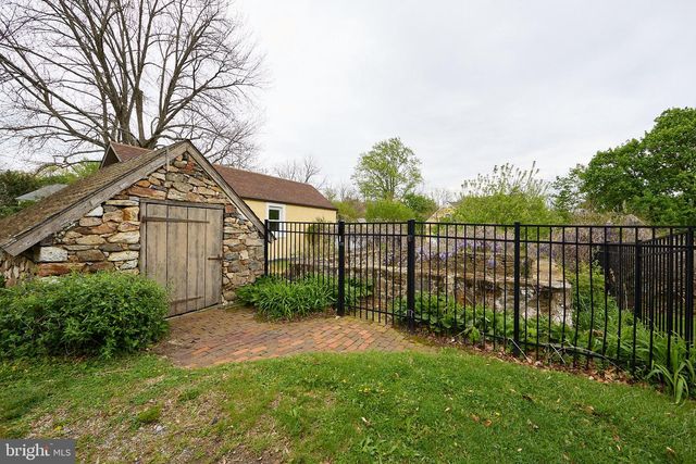 702 LENAPE RD, West Chester, PA 19382
