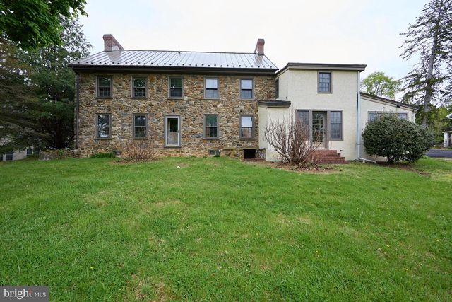 702 LENAPE RD, West Chester, PA 19382