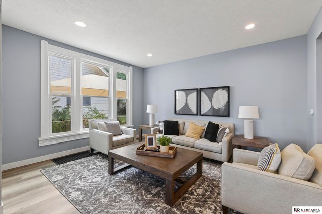 1819 Binney Street, Omaha, NE 68110