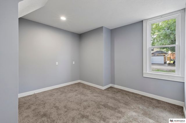 1819 Binney Street, Omaha, NE 68110