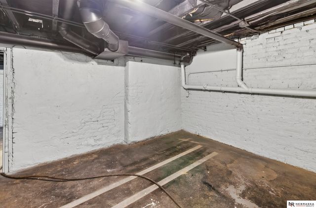 1819 Binney Street, Omaha, NE 68110