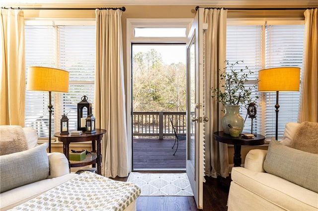 2034 Heathermere Way, Roswell, GA 30075