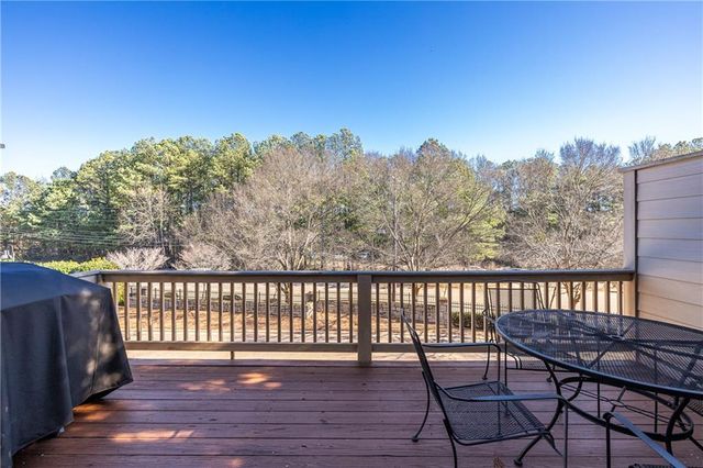 2034 Heathermere Way, Roswell, GA 30075