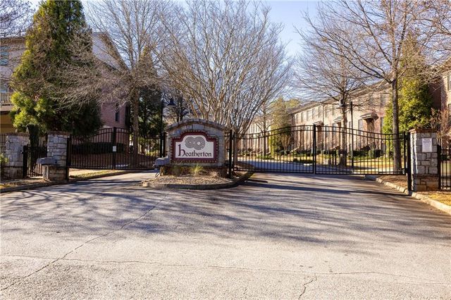 2034 Heathermere Way, Roswell, GA 30075