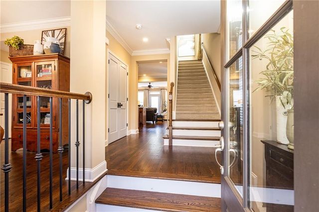 2034 Heathermere Way, Roswell, GA 30075