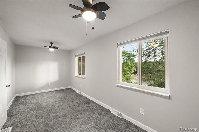 7291 Parkwood Drive, Tyrone Township, MI 48430
