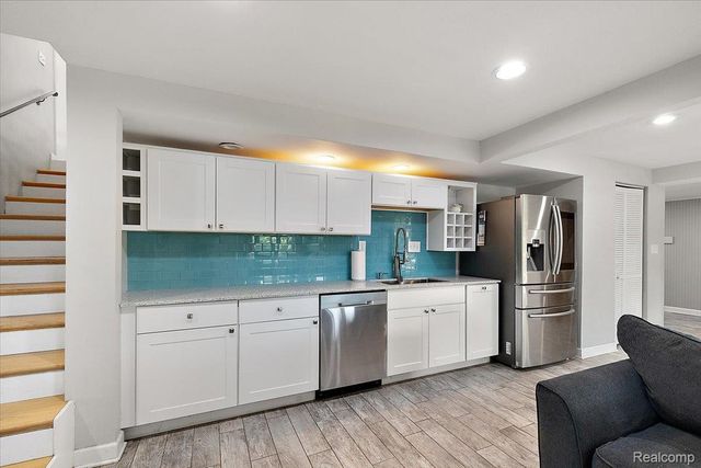 7291 Parkwood Drive, Tyrone Township, MI 48430